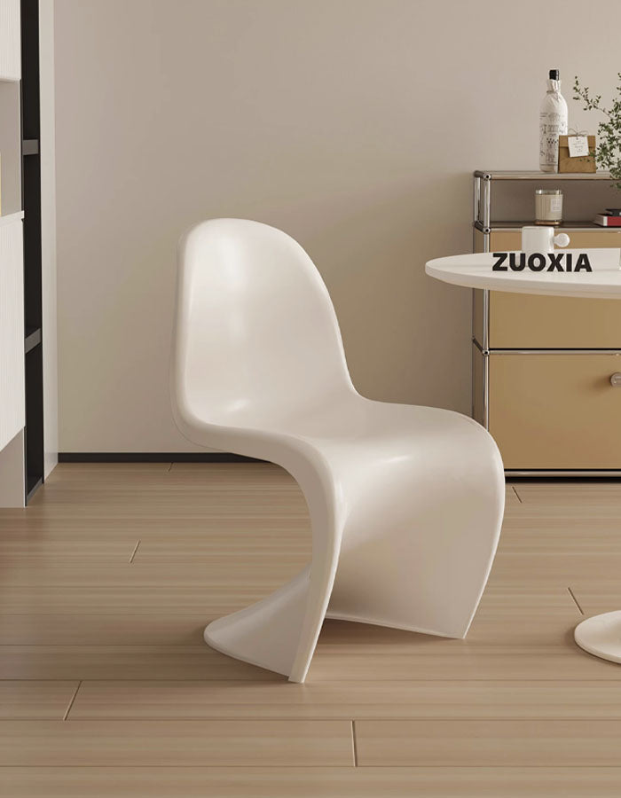 Aimee Dining Chair, Plastic