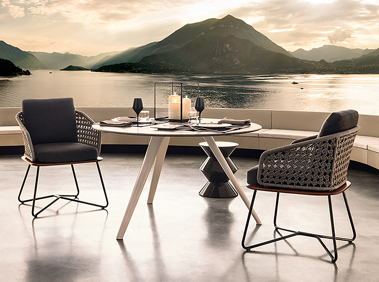 Zarina Outdoor Sofa Set