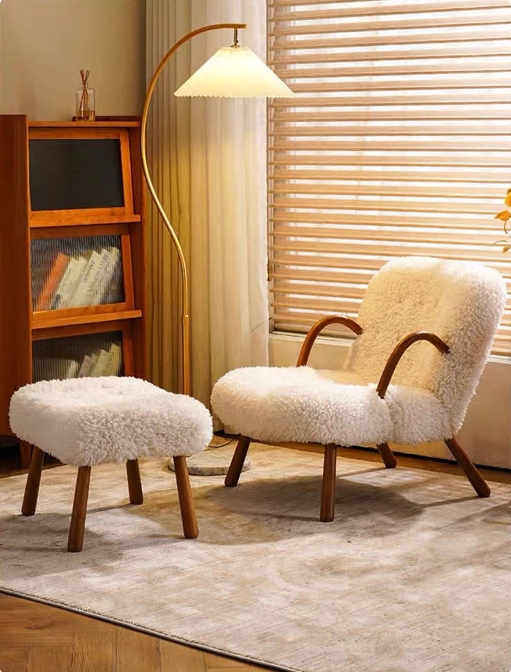 Arctander Clam Armchair Sheepskin, Long Hair| DC Concept