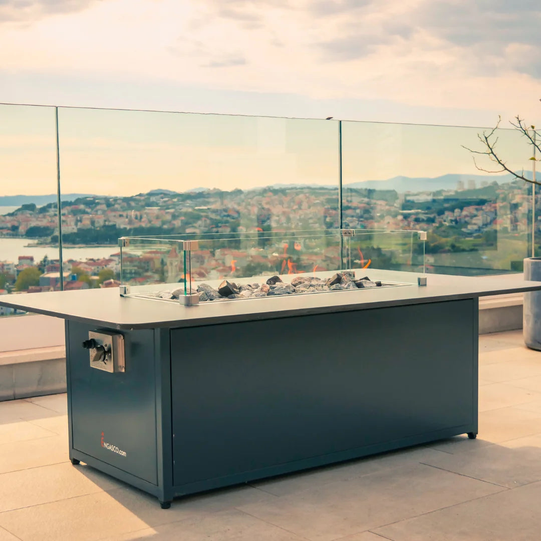 Engasco Lounge