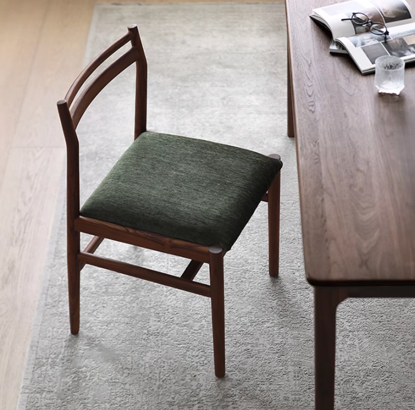 Classical Itao Dining Chair, Oak| DC Concept