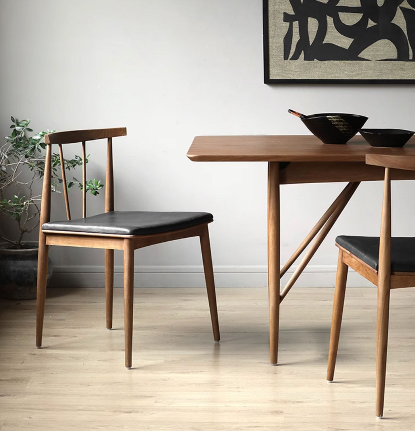 Wyatt Dining Chair, Balck| DC Concept