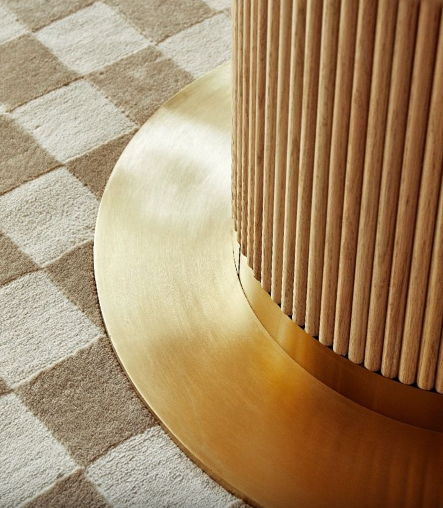 Bek Round Dining Table, White| DC Concept