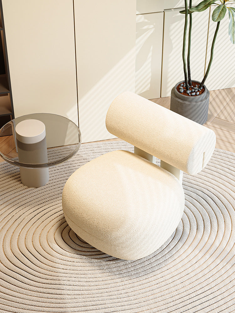 Claire Armchair, Boucle
