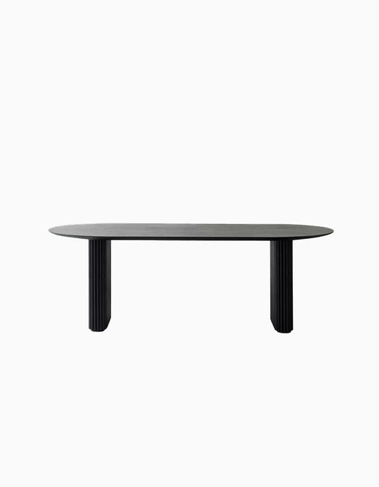 Ivar Oval Dining Table, Solid Wood｜ DC Concept