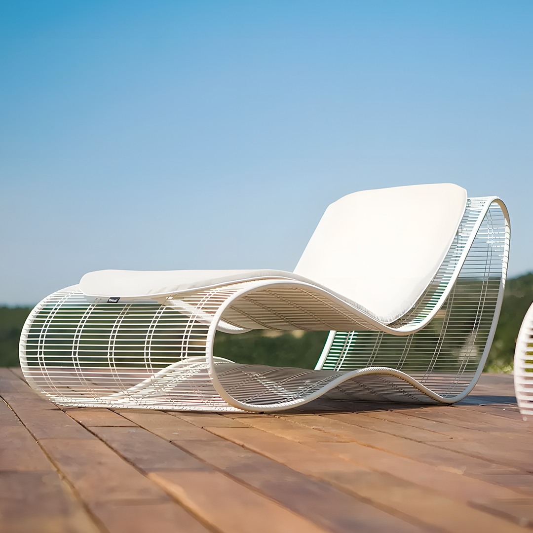 Curved Sunbathing Bed, Aluminium (Clearance)