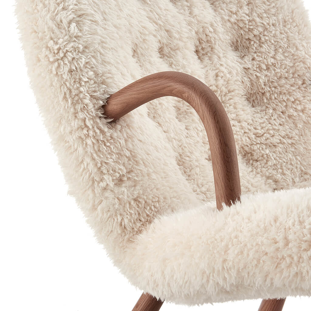 Arctander Clam Armchair Sheepskin, Long Hair｜ DC Concept