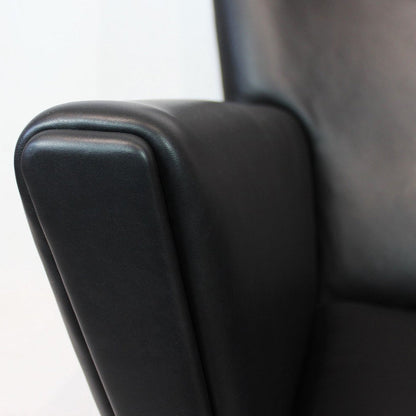 Carnaby High Back Armchair with Ottoman, Black｜ DC Concept