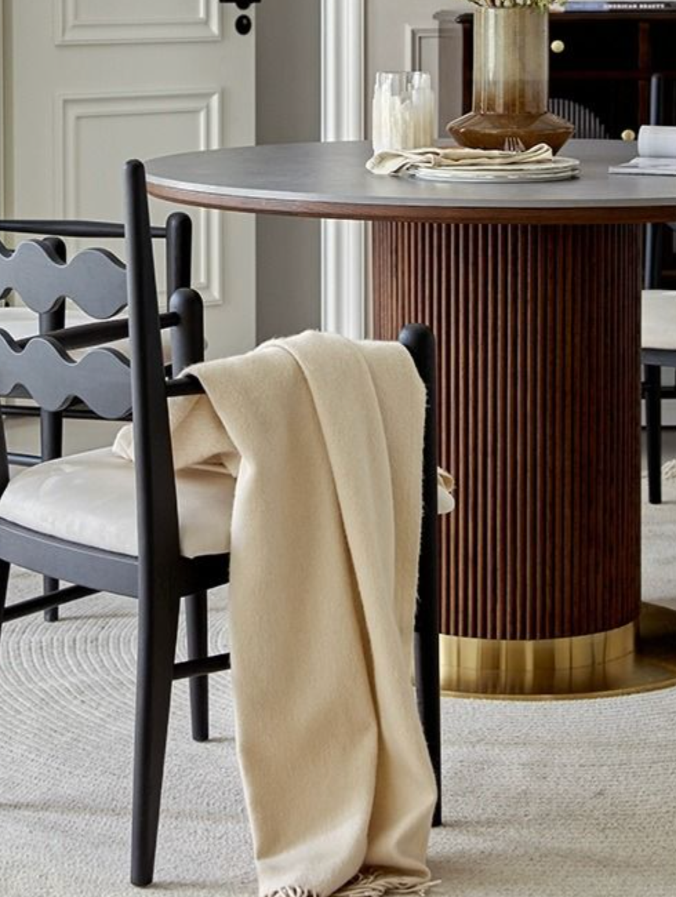 Bek Round Dining Table, Brown｜ DC Concept