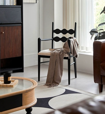 Mucha Dining Chair｜ DC Concept