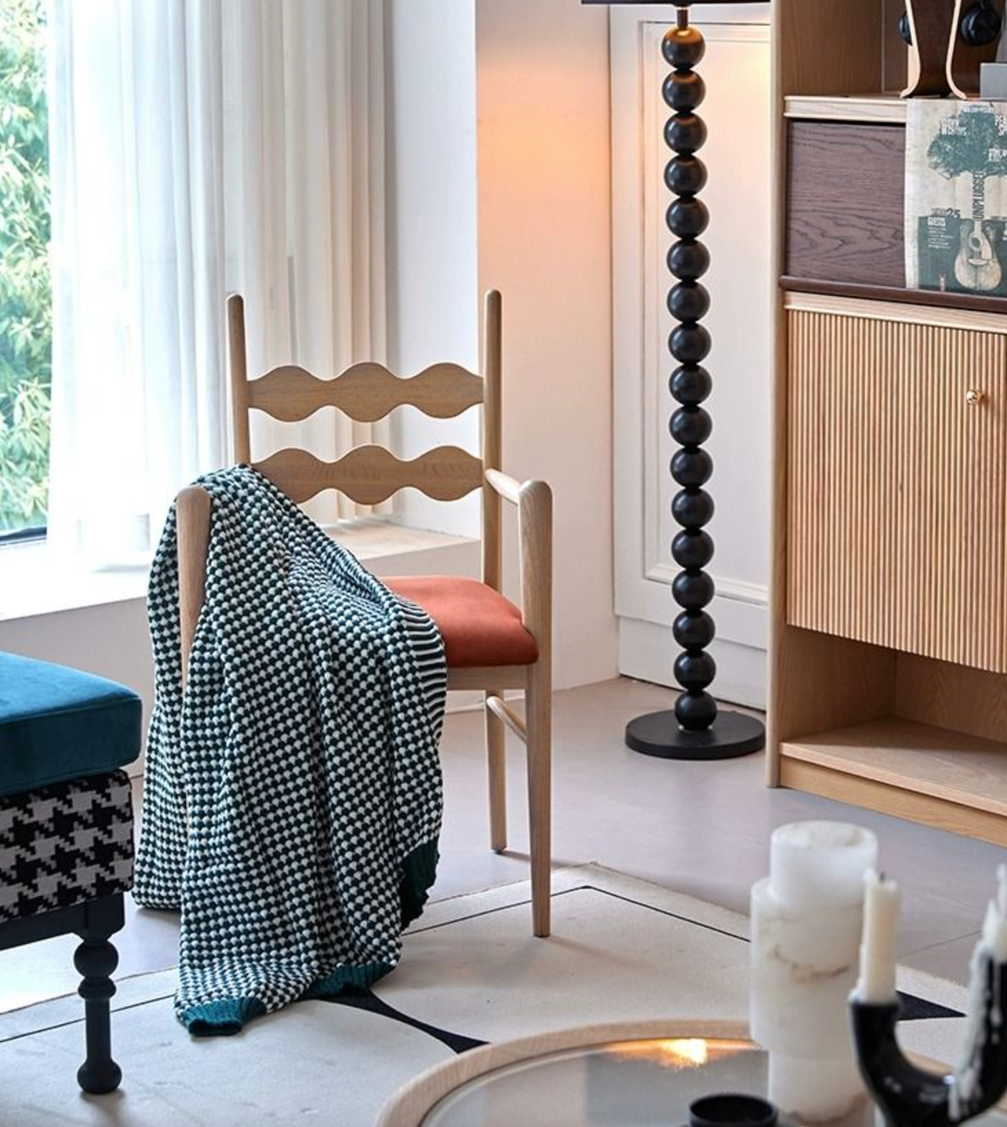 Mucha Dining Chair｜ DC Concept