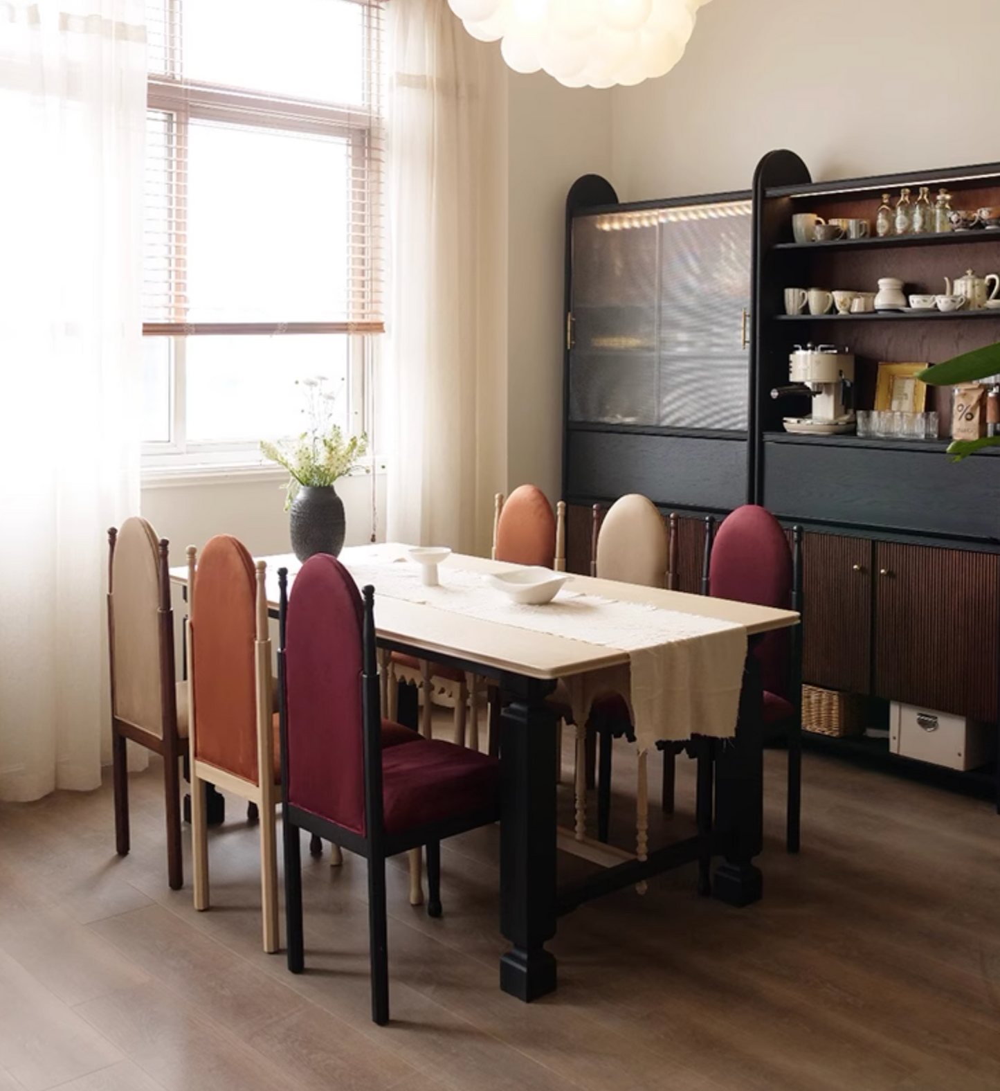 Ealing High-Back Dining Chair｜ DC Concept