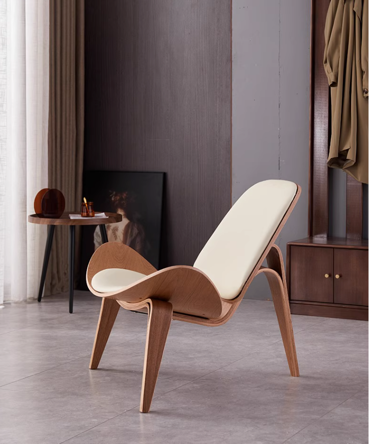 Hans Wegner CH07 Shell Chair, White & Oak