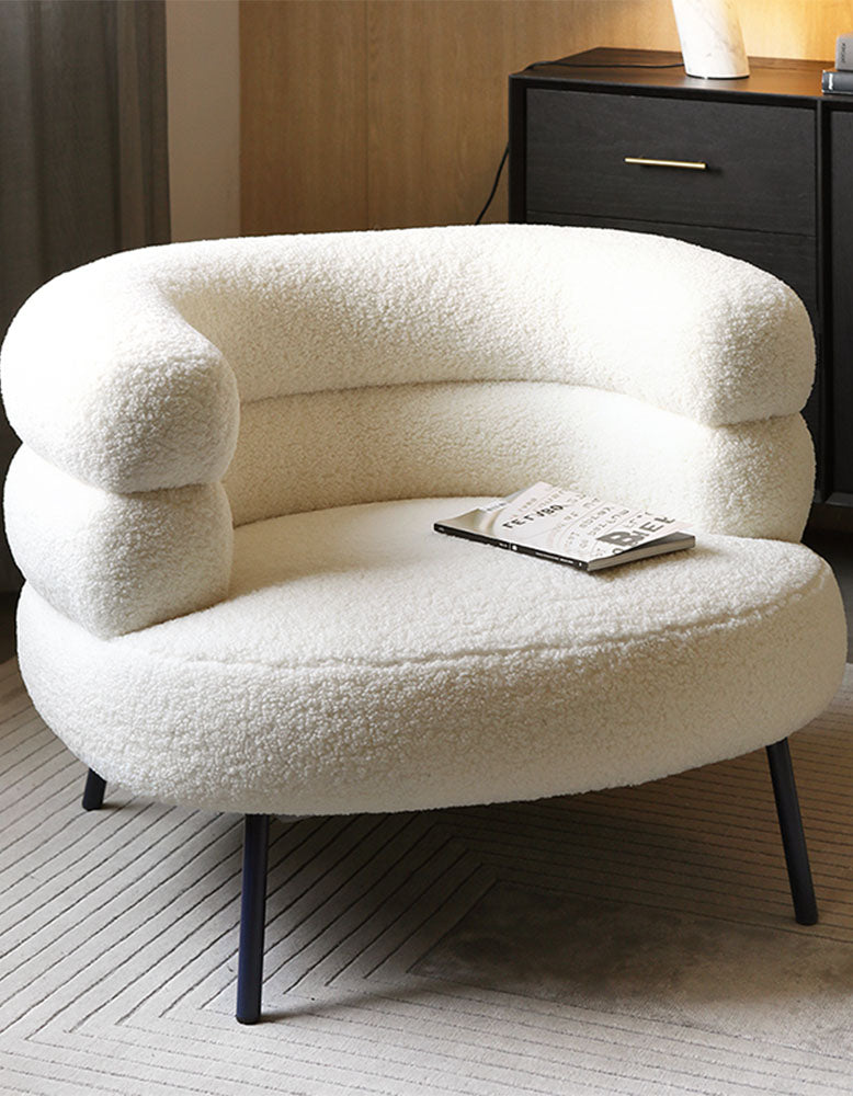 Demure Armchair, Boucle｜ DC Concept