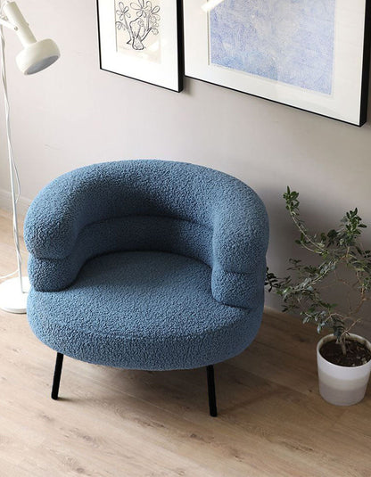 Demure Armchair, Boucle｜ DC Concept
